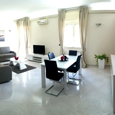 My Place Syracuse ภายนอก รูปภาพ